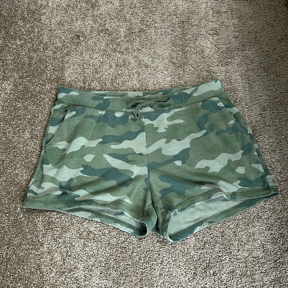 Old Navy Camo Sweat-shorts